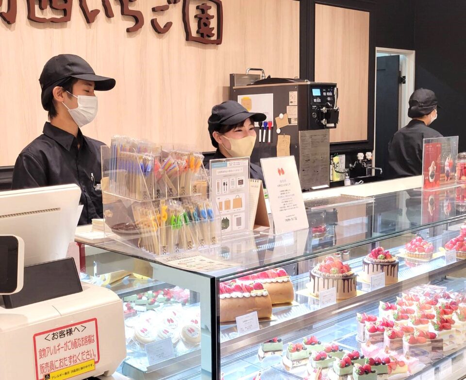 近鉄草津店の店頭の様子