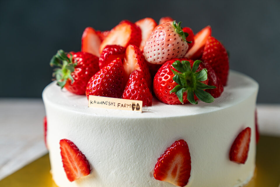 いちごホールケーキ